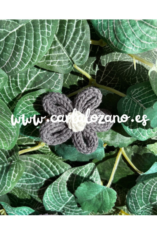 Flor de tricot GRIS MARENGO 