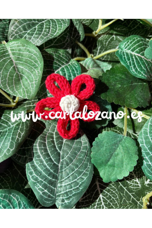 Flor de tricot ROJO